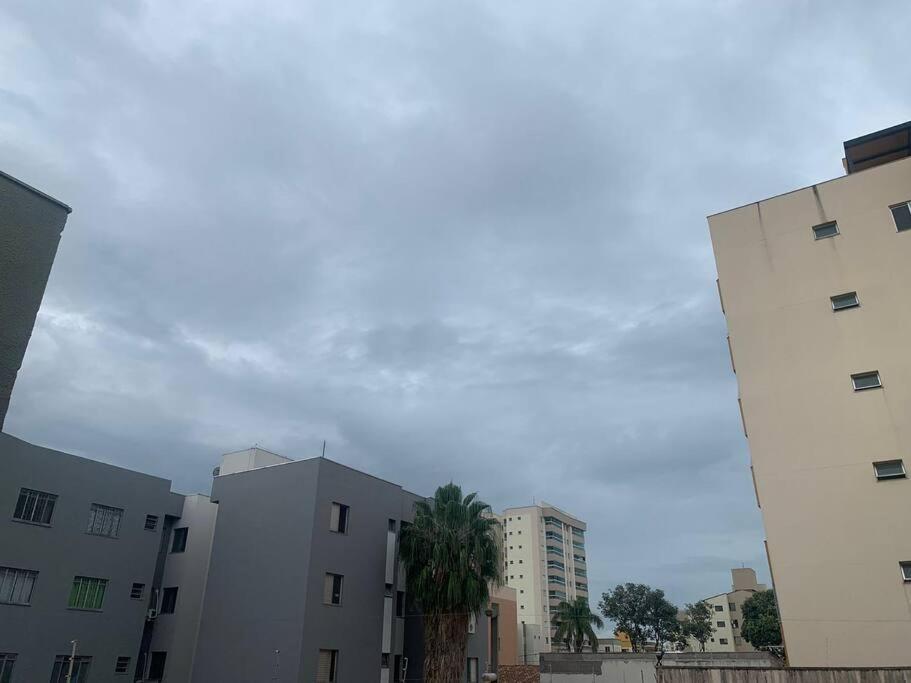 Apartamento Inteiro No Bairro Santa Monica Uberlândia Exteriér fotografie
